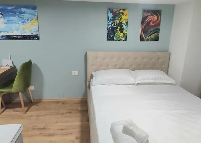 Aqua Gem * تيرانا